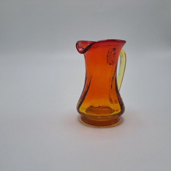 Pilgrim Hand Blown Swirl Glass Vase Pitcher With Applied Handle Amberina Vintage - Picture 6 of 12